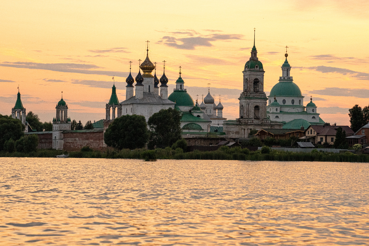 Спасо-Яковлевский монастырь