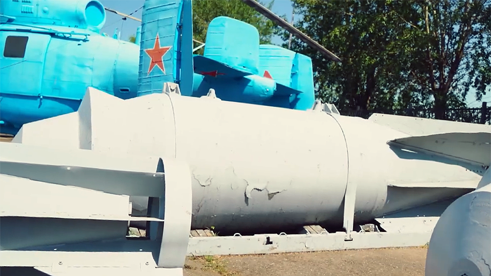     Взрыв, похожий на землетрясение: что известно о бомбе ФАБ-3000 Скриншот видео