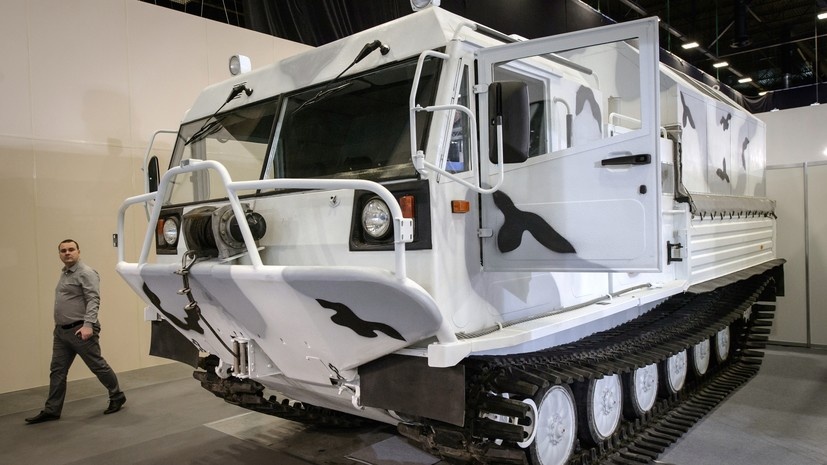     Снегоболотоход ТМ-140 РИА Новости Алексей Даничев