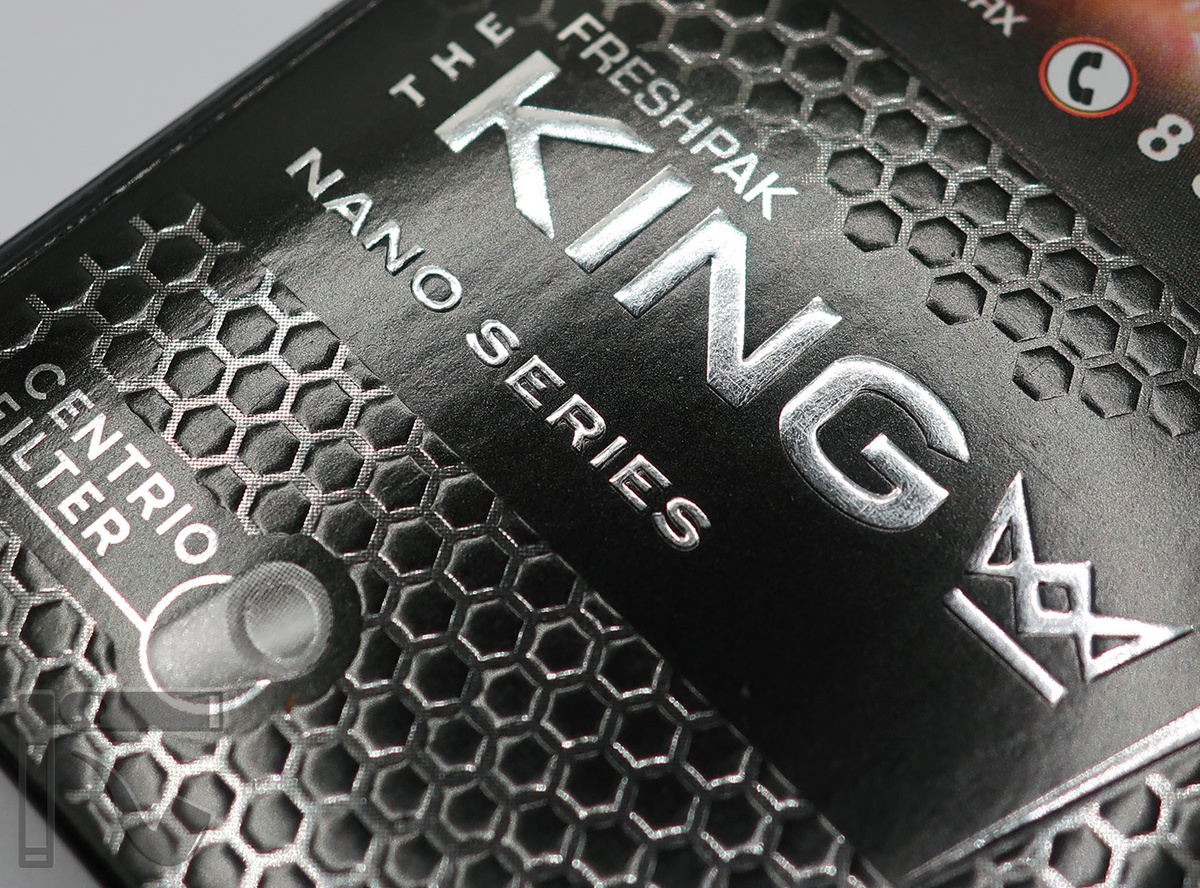 Сигареты The King Black Titan. Фото: © канал "Уголок Курильщика"