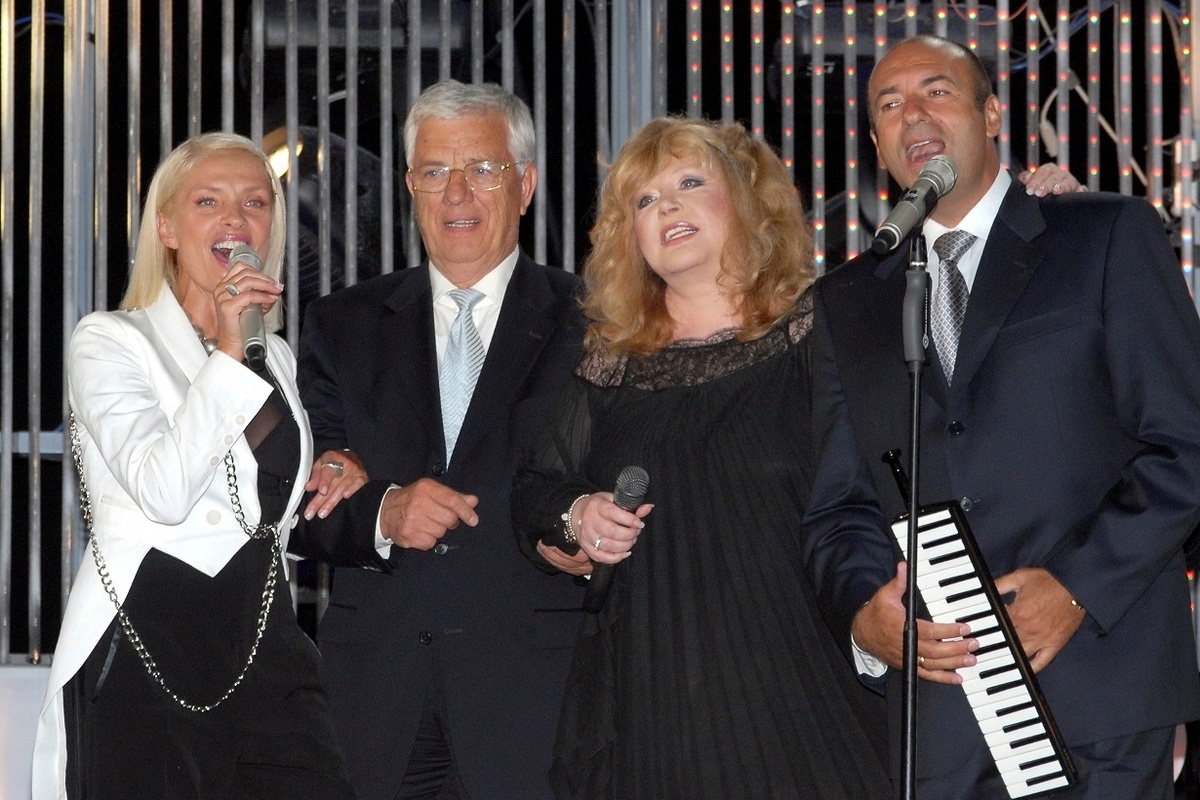 Лайма Вайкуле защитила Аллу Пугачеву от критиков. Фото: globallookpress.com