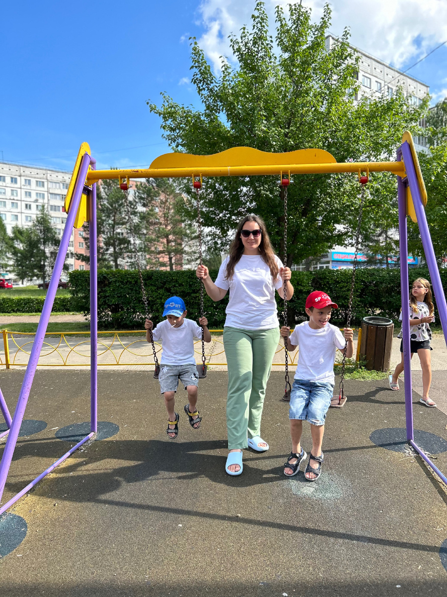 Теперь живу на природе, а езжу на отдых в город 😄