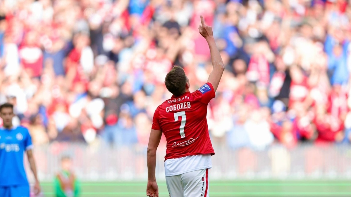 Александр Соболев знает, чего хочет в этой футбольной жизни. Фото: livesport.ru