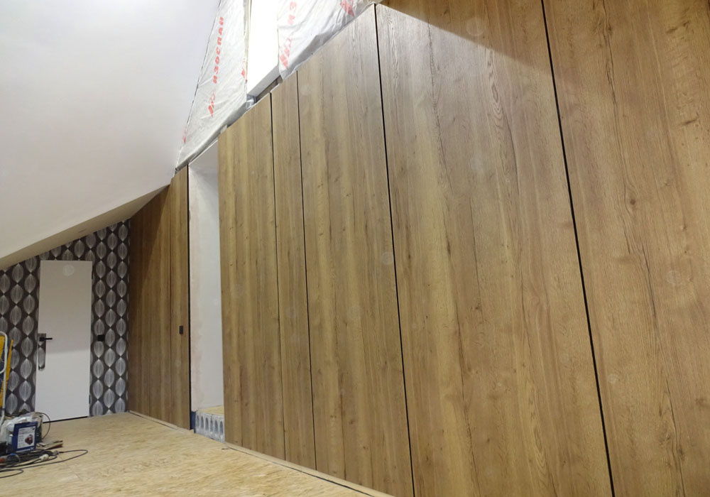 Панелей много