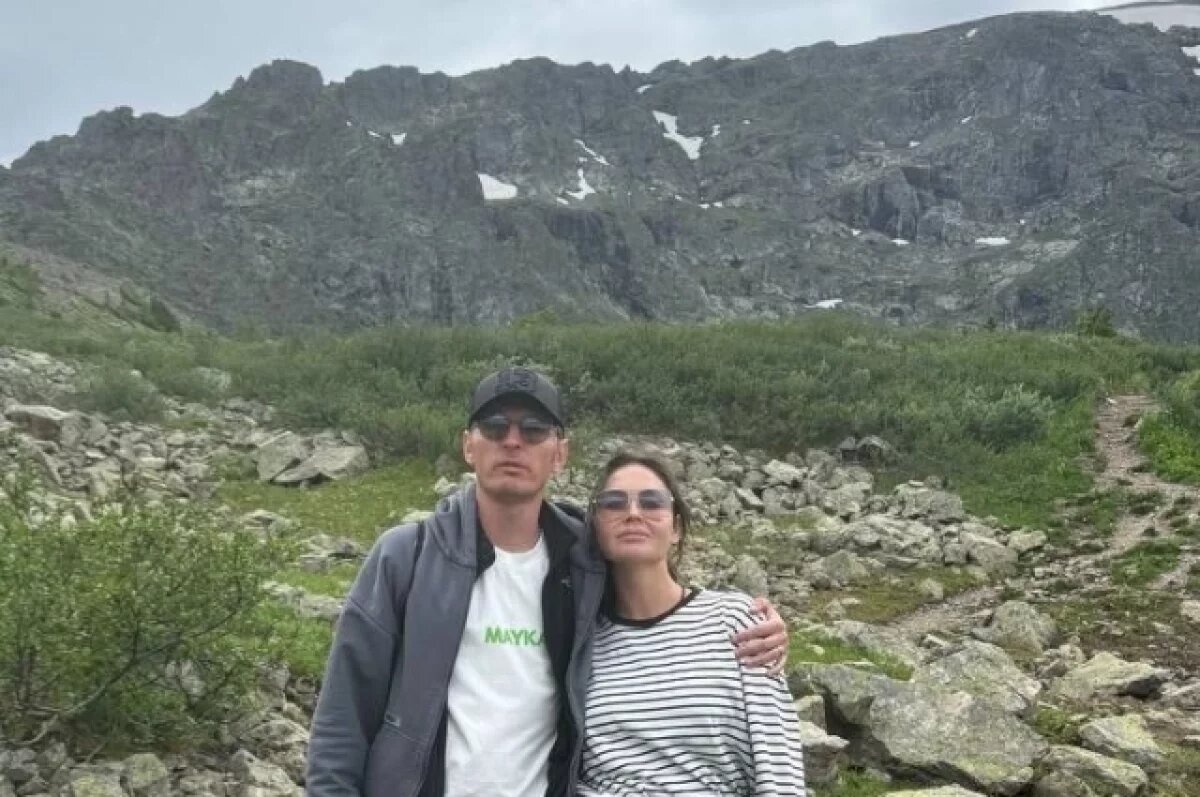    Павел Воля и Ляйсан Утяшева отдохнули без связи на Алтае