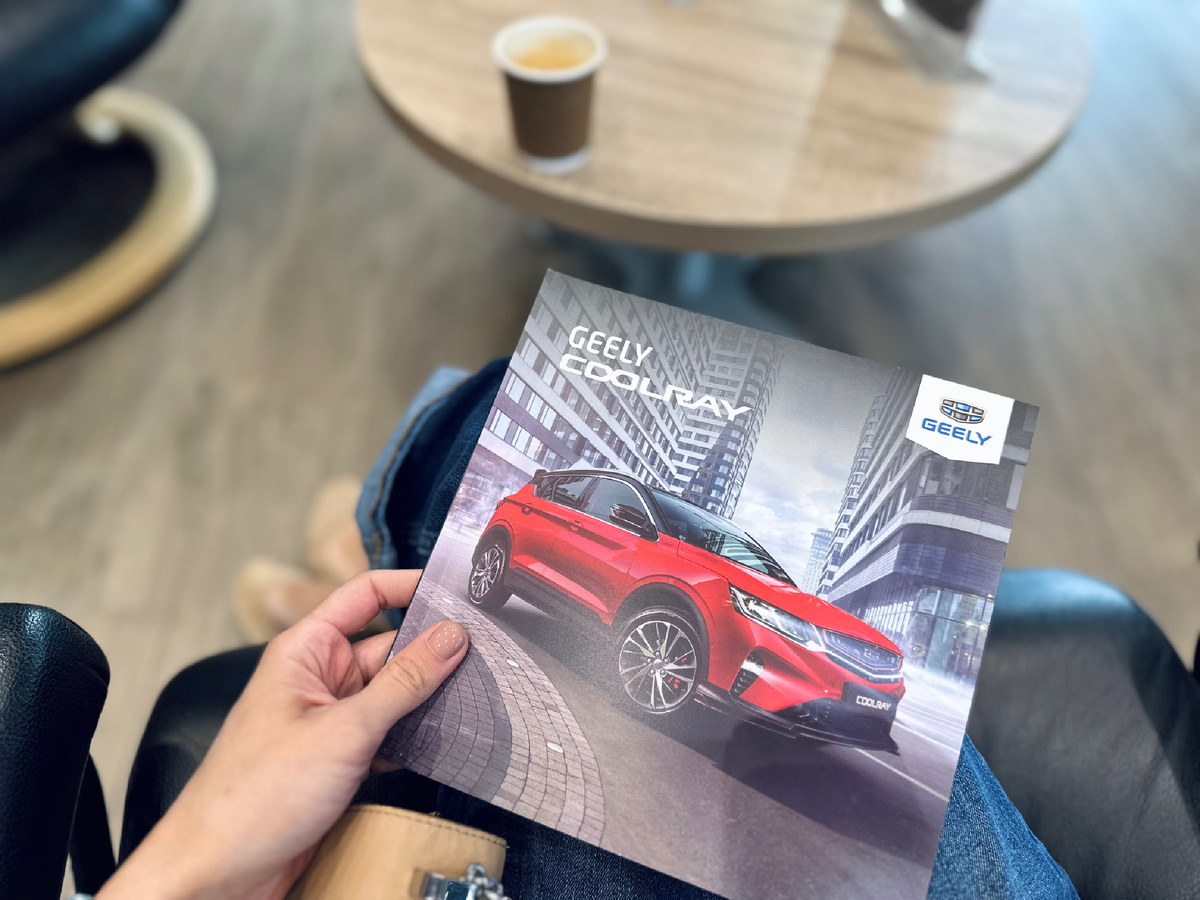 Мое утро началось сегодня в автосалоне☕️ 