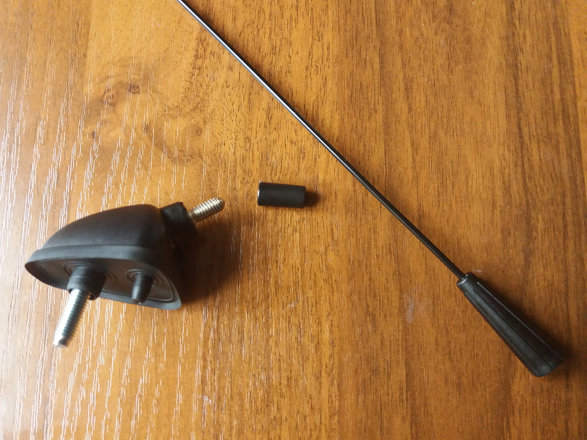 Автомобильные штатные антенны