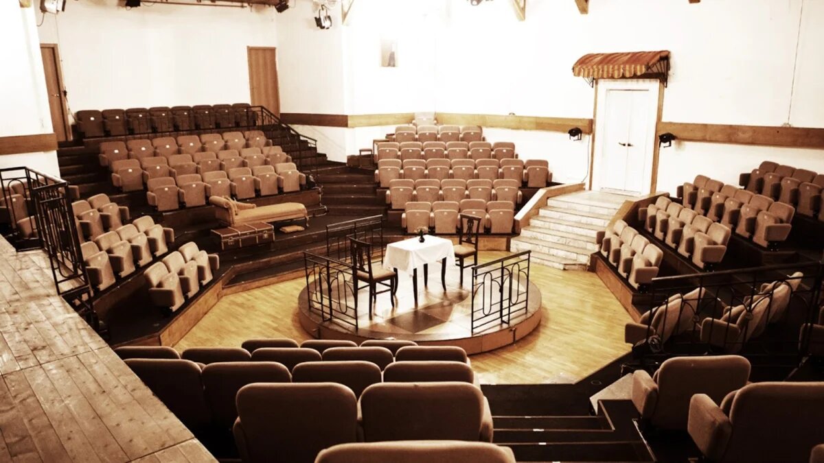 Зрительный зал театра «Сфера» 