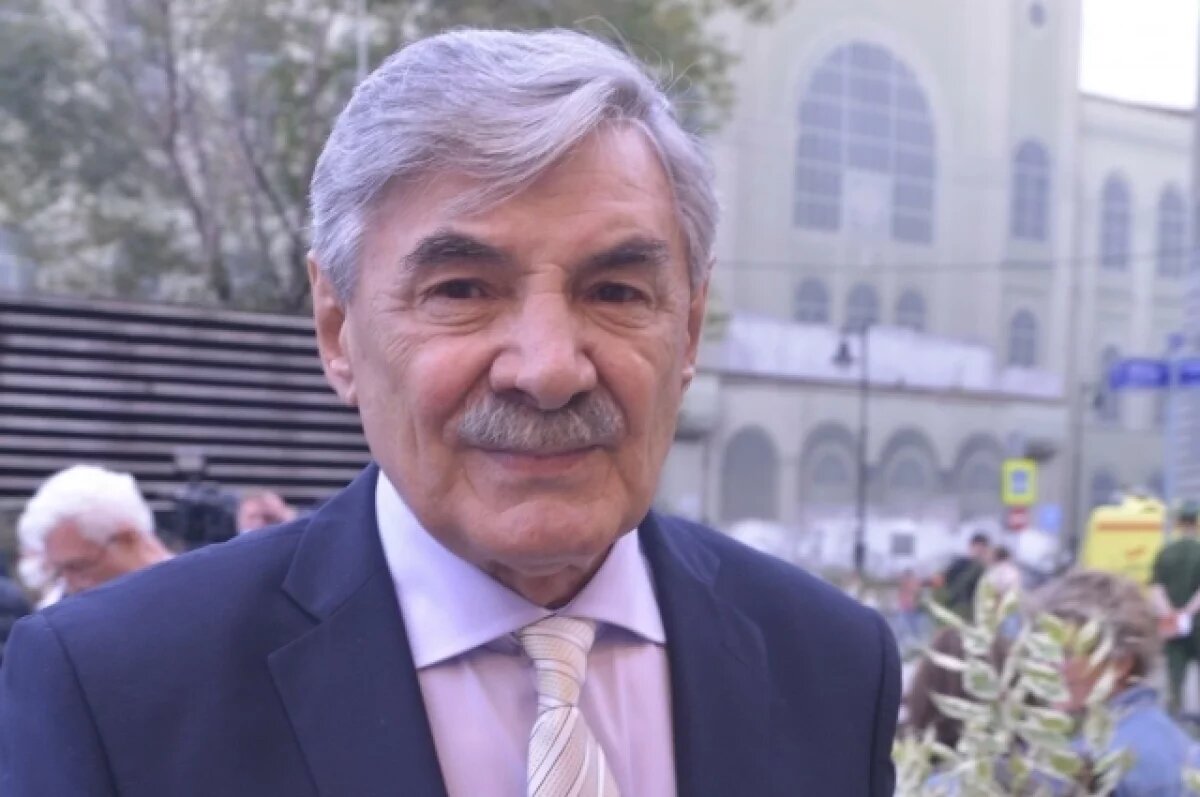    Александр Панкратов-Чёрный поздравил кировчан с 650-летием города