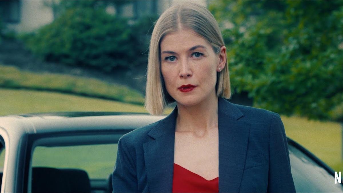 Кадр из фильма, взят из интернета. Фильмы с этой актрисой часто с закрученным сюжетом.