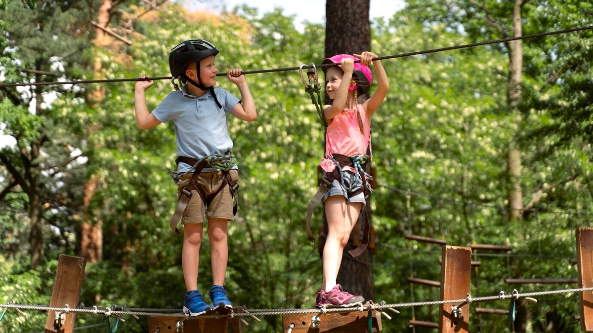    Дети участников СВО отдыхают в летних лагерях за пределами Югры