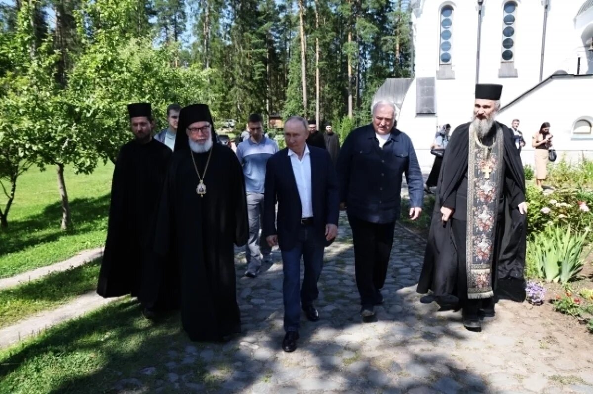    Появилось видео встречи Путина и Лукашенко на Валааме