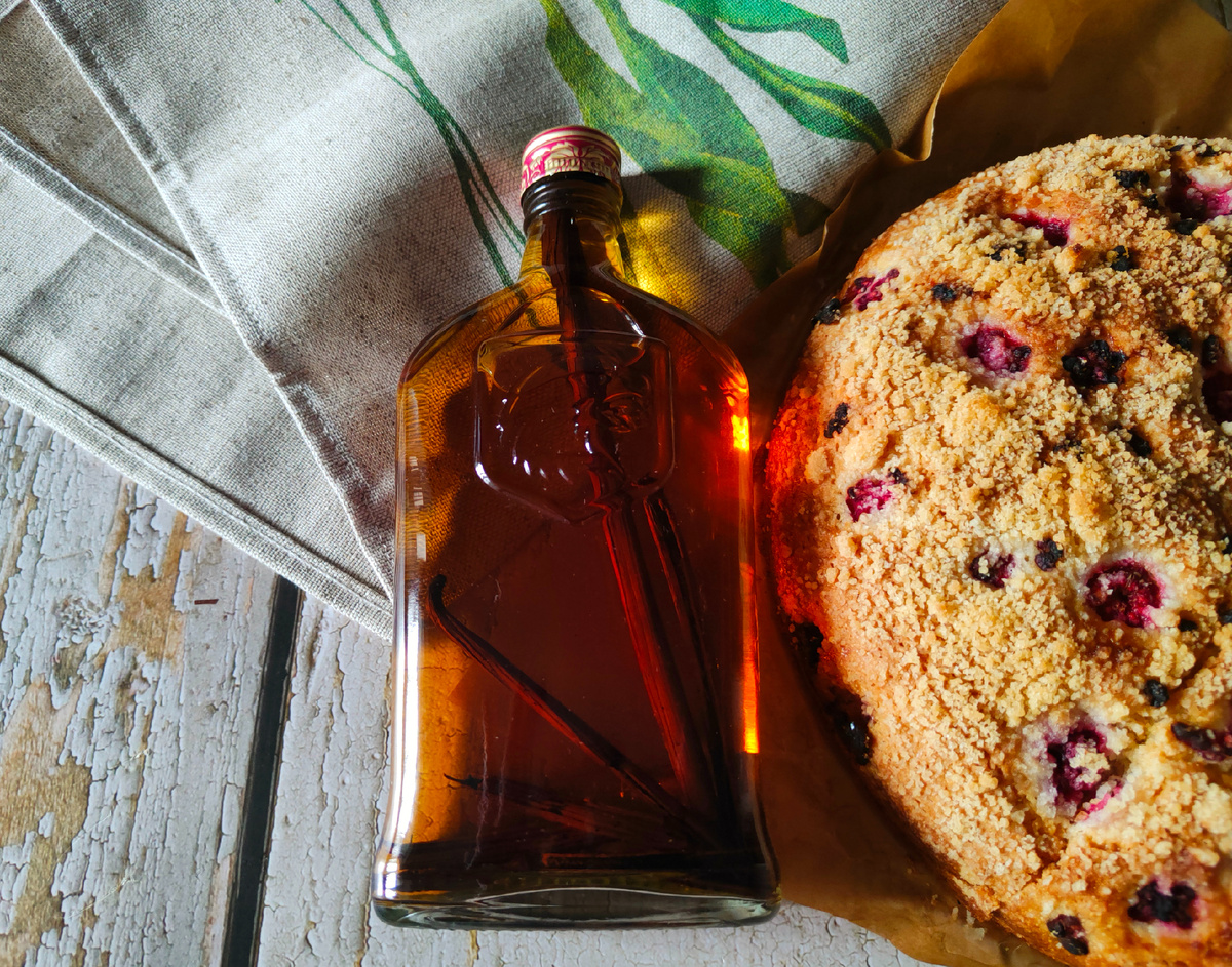 Экстракт - это ничто иное, как спиртовая настойка. Рассказываю, как сделать его самостоятельно, что обойдётся гораздо дешевле 😊👛