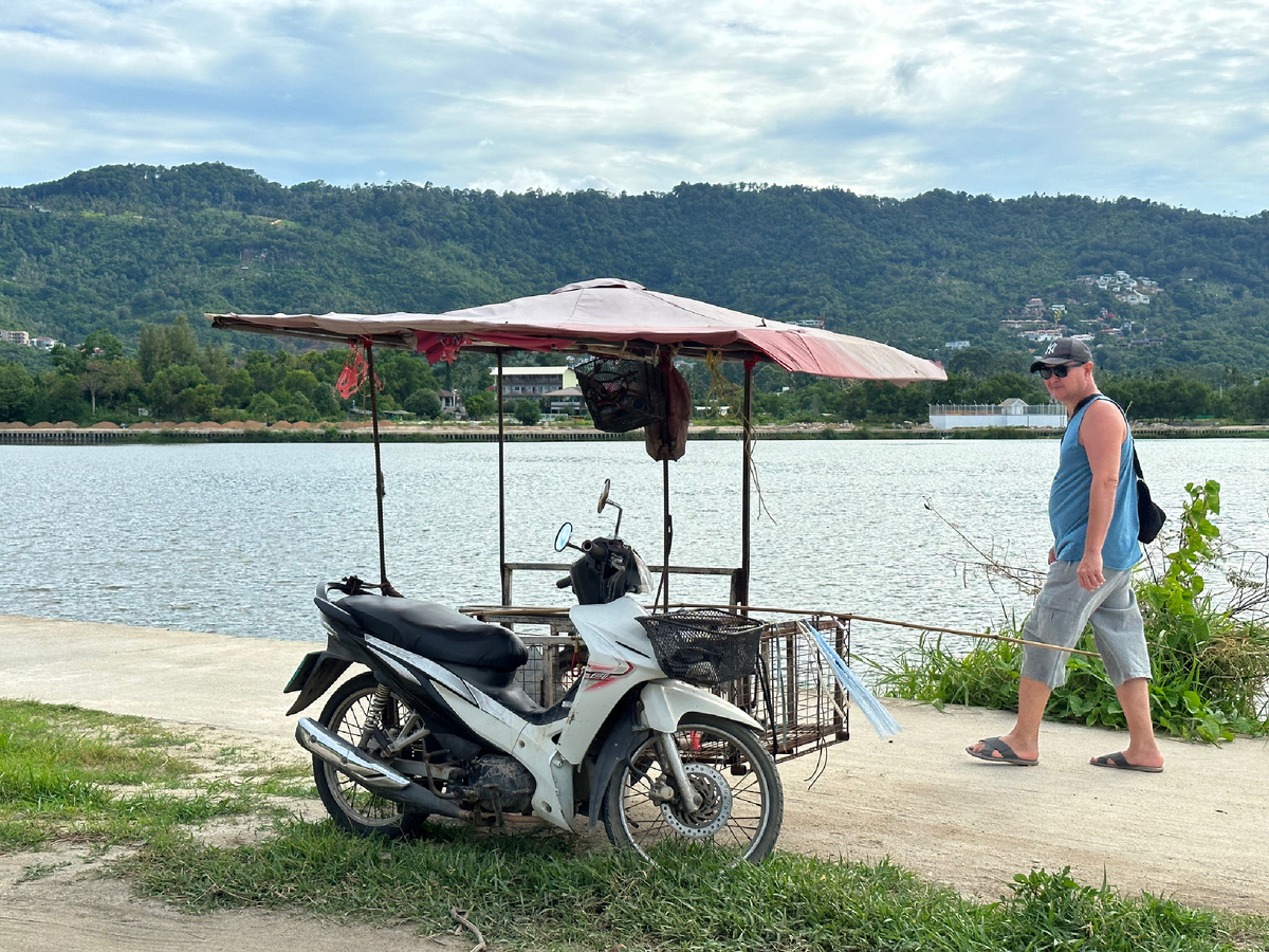 Мотобайк на острове Самуи.