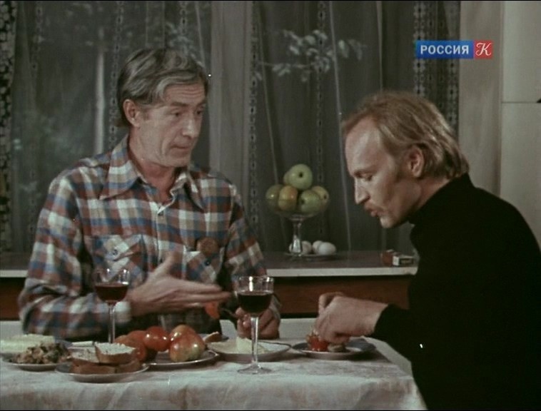 "В нашем драгоценном институте, где всего пять процентов ученых, где главное не ум, а звание, теперь наконец можно будет работать. - Как это пять процентов? А остальные кто? - Балласт. Самый обыкновенный балласт, необходимый в любой другой профессии." Фото: trubinovskaya.ru