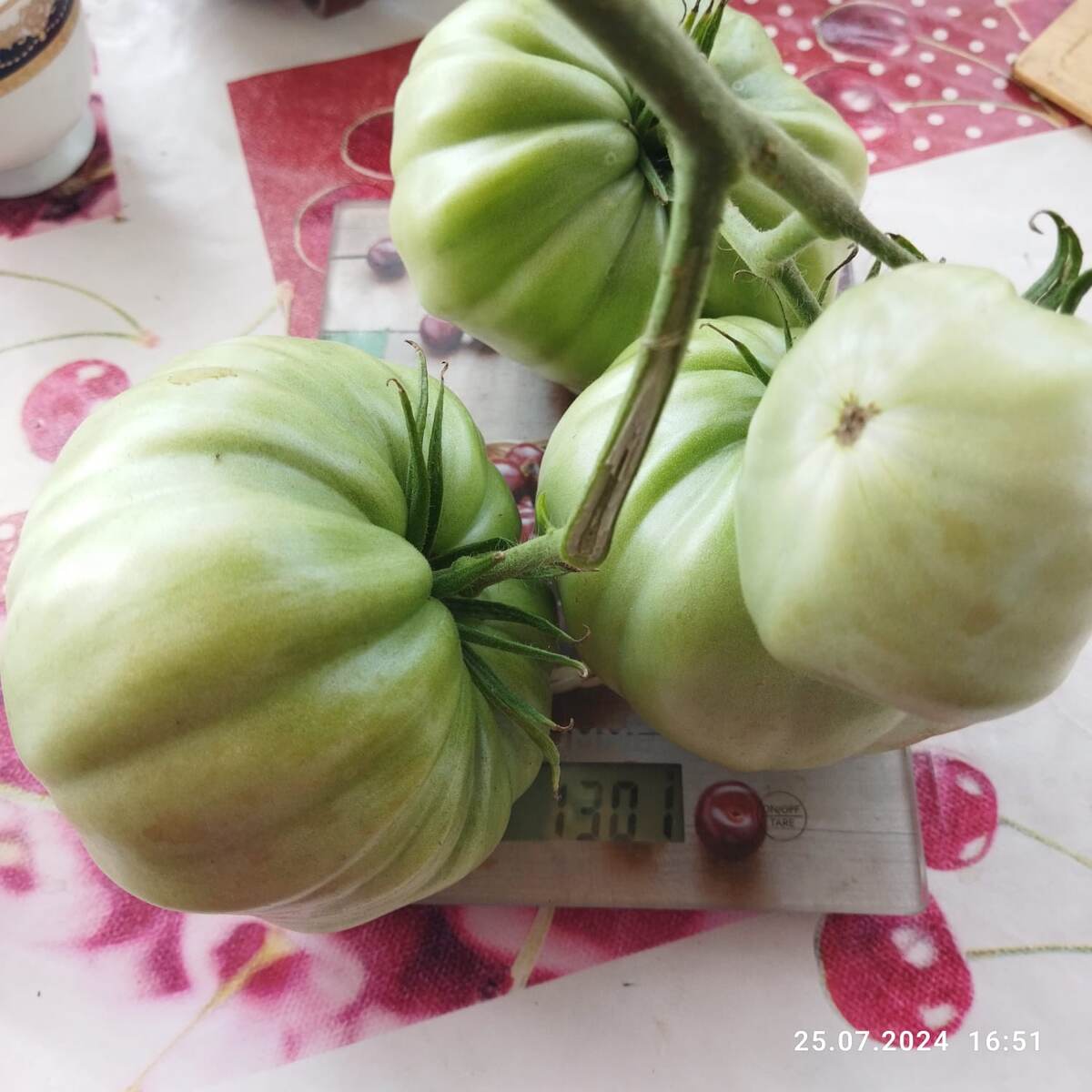 1 килограмм 301 грамм