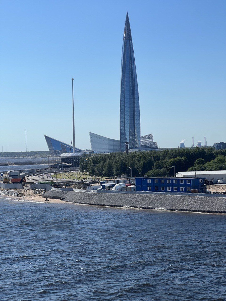 Лахта центр. Санкт-Петербург. Северная сторона города. Личные фото