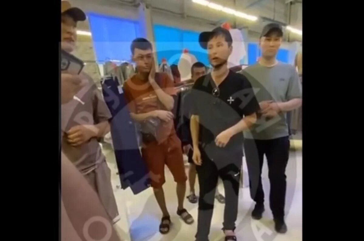    В магазине Невинномысска мигранты подглядывали за женщинами в примерочных