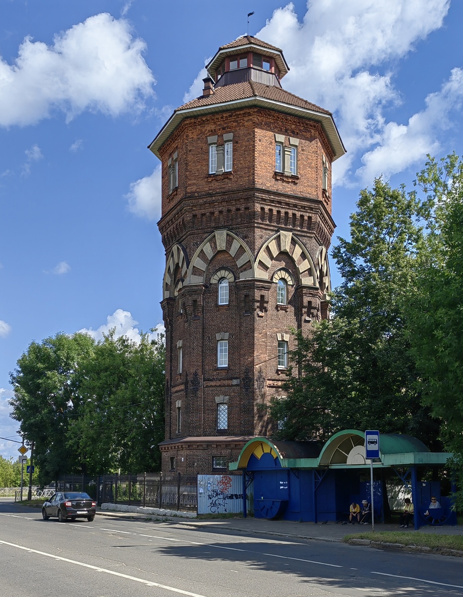 Перекресток ул. Куйбышева и ул. Орджоникидзе 