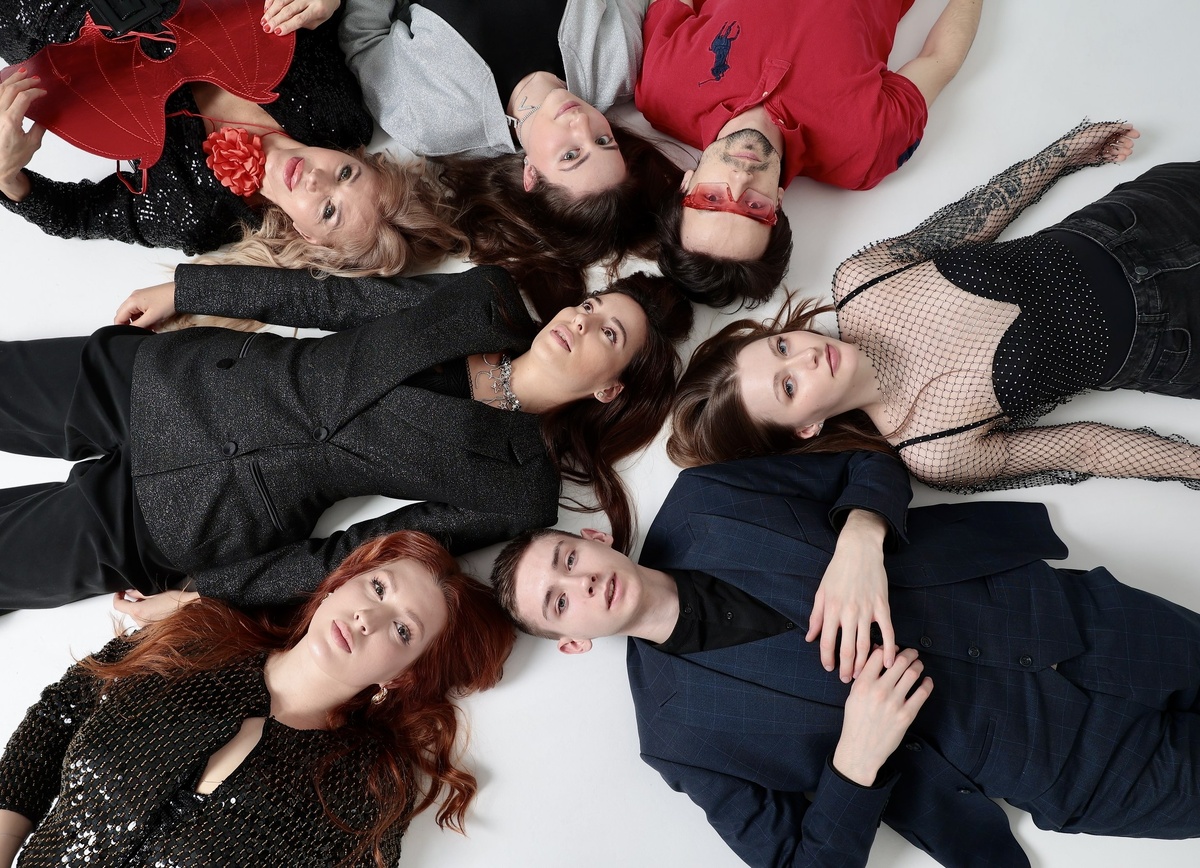 Представьте, что вы отправляетесь в увлекательное музыкальное путешествие вместе с нами! 