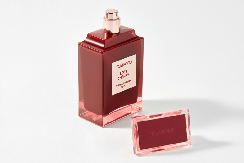 Коко шанель парфюм 05. Духи ну. Набор femme avon. Lattafa hayaati gold elixir 100мл. Avon femme духи.