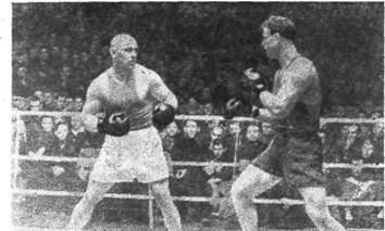 Поединок между Н.Королевым (слева) и А.Шоцикасом