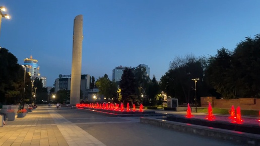 Прогулка по вечернему городу. Парк Победы, Парк Орлёнок, Проспект Революции, Платоновакий сквер в Воронеже.