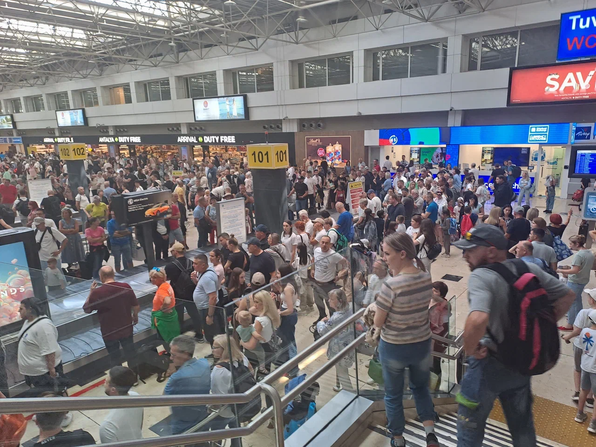 Аэропорт Анталии