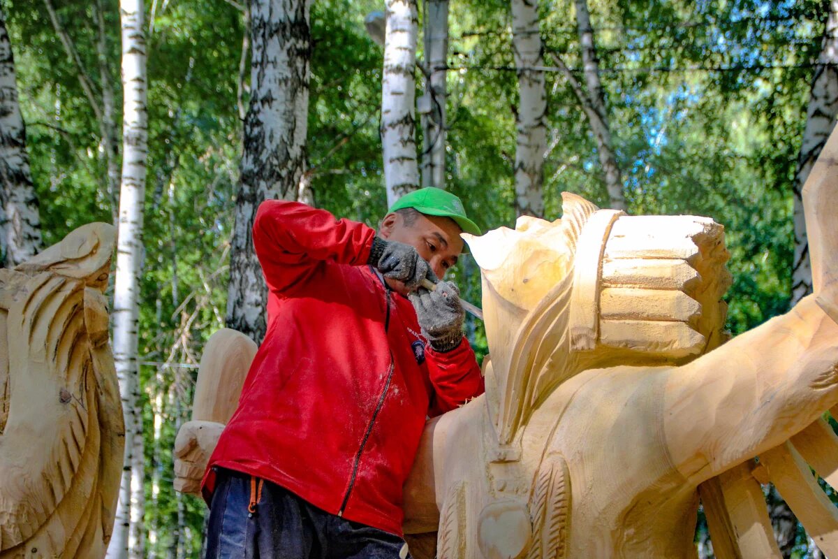    Мастера из 14 стран мира примут участие в томском «Празднике Топора»