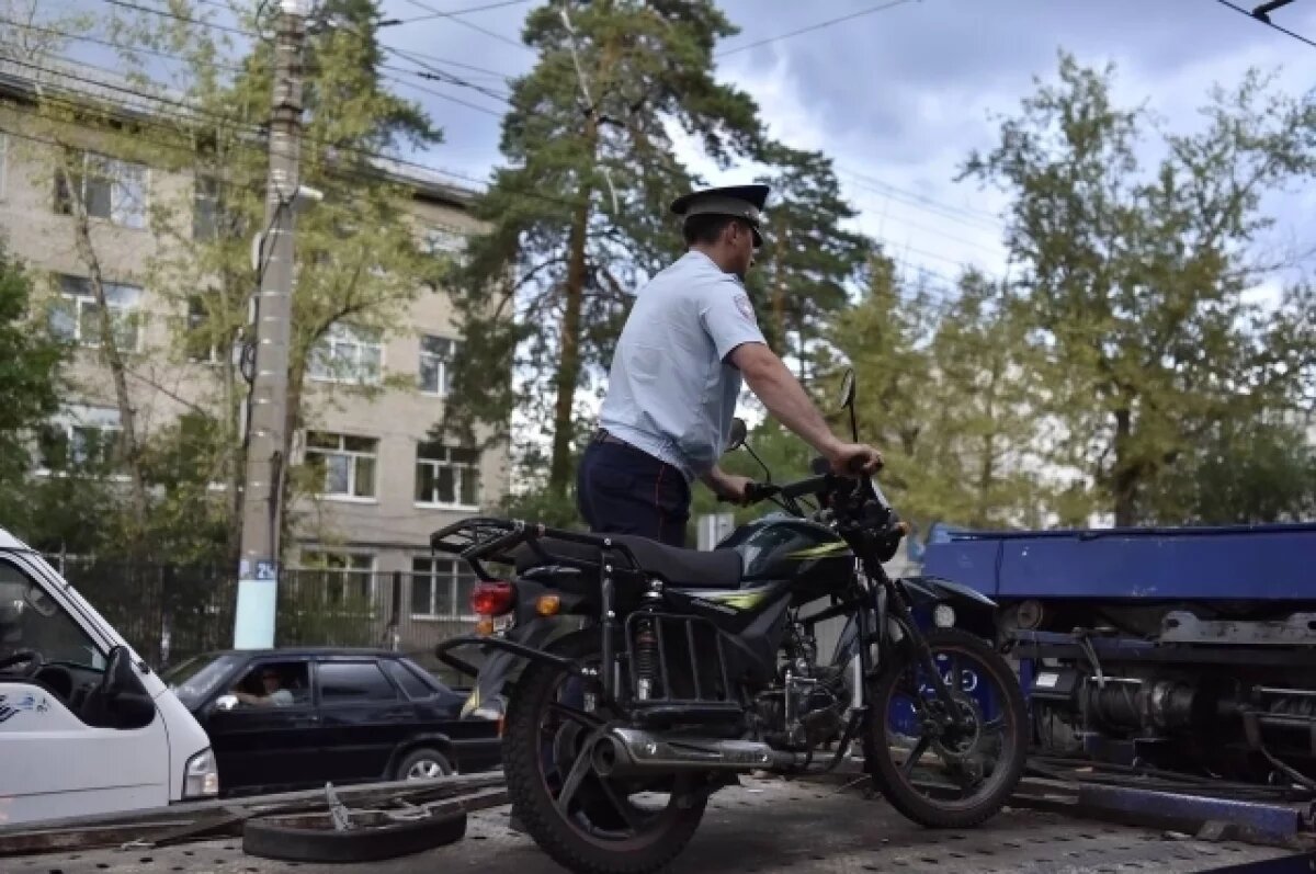    В Чите провели «Мото-стоп» — один пьяный, больше десяти без прав