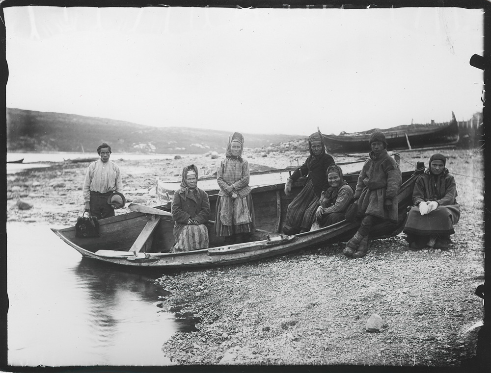     ,   ,  .    , 1907 .   , .