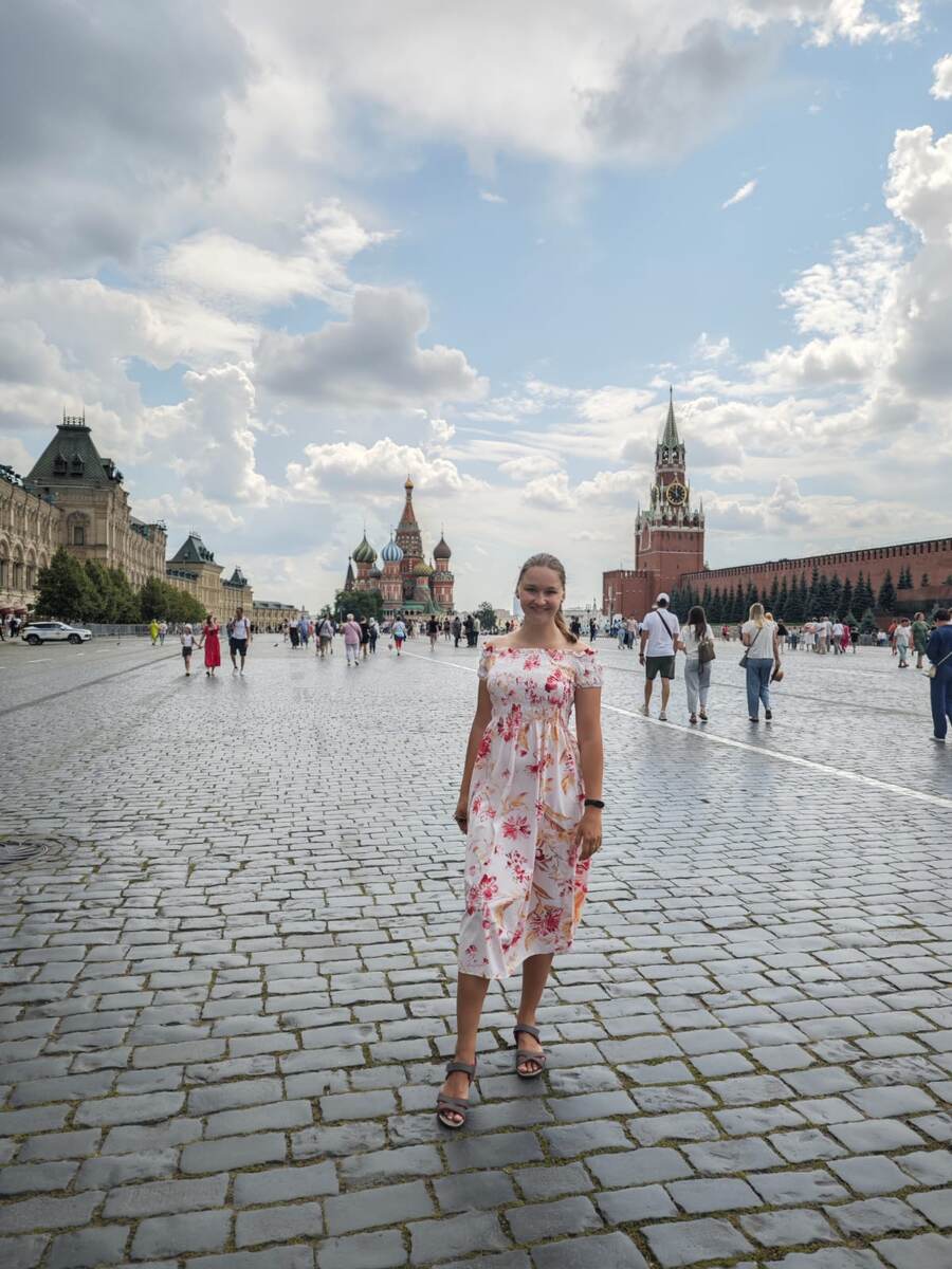 Анна в Москве