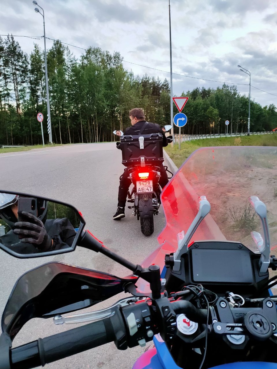 Фото сзади с CFMOTO 650 МТ