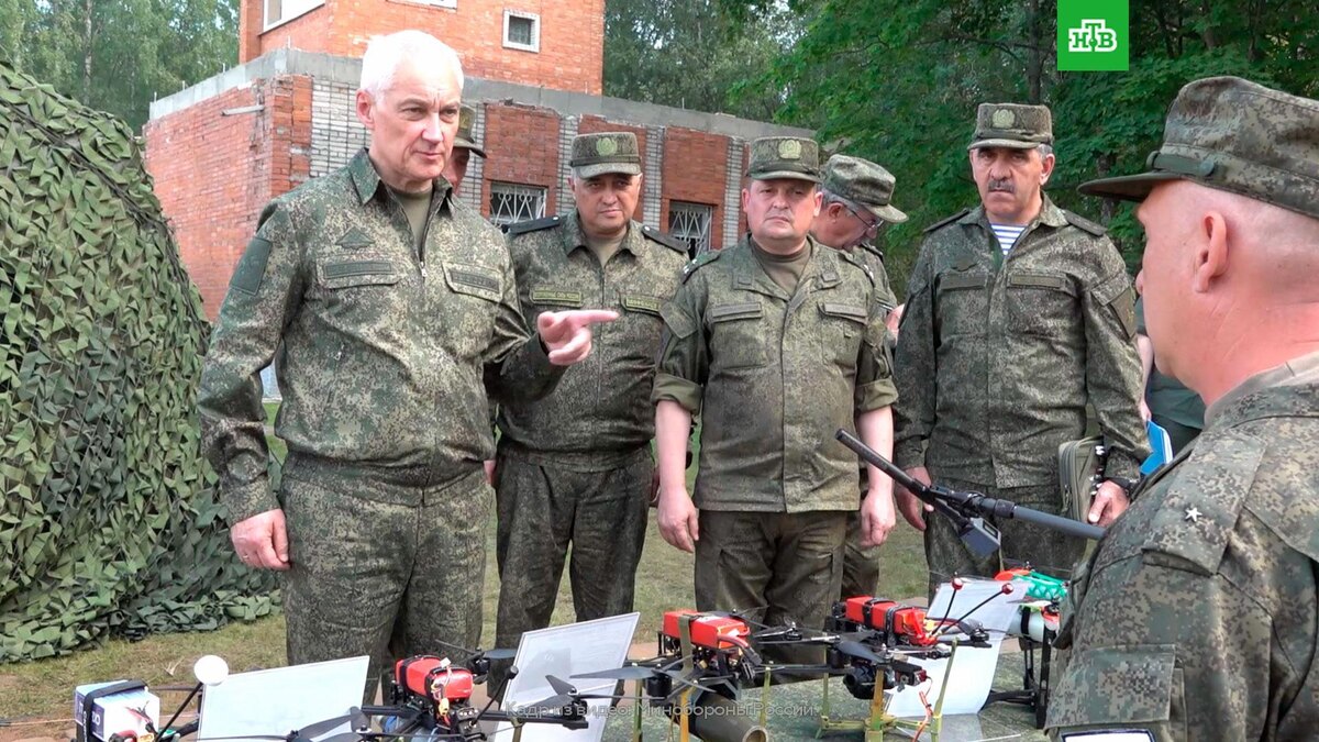    Белоусов проверил подготовку военнослужащих на полигоне в Ленинградском военном округе