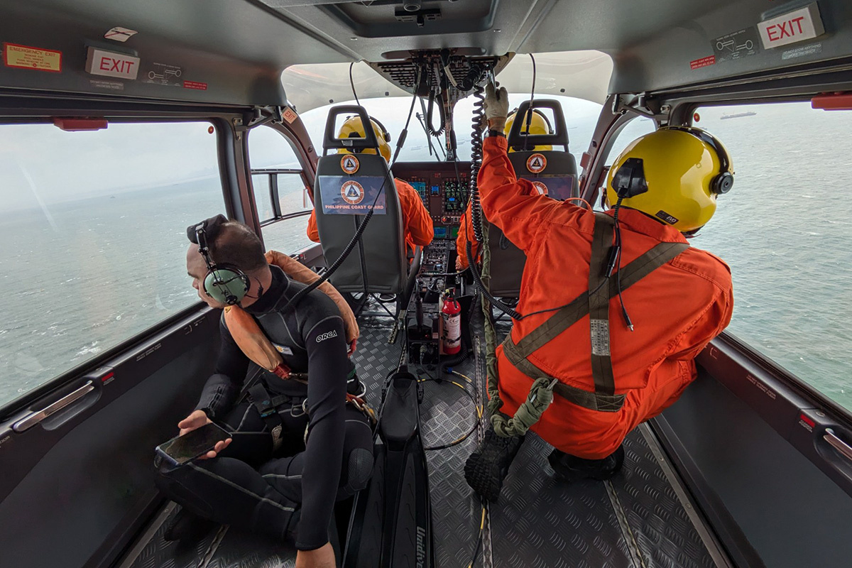 Philippine Coast Guard / X (бывший Twitter, заблокирован на территории России)📷Поисковые работы на месте крушения нефтяного танкера MT Terra Nova