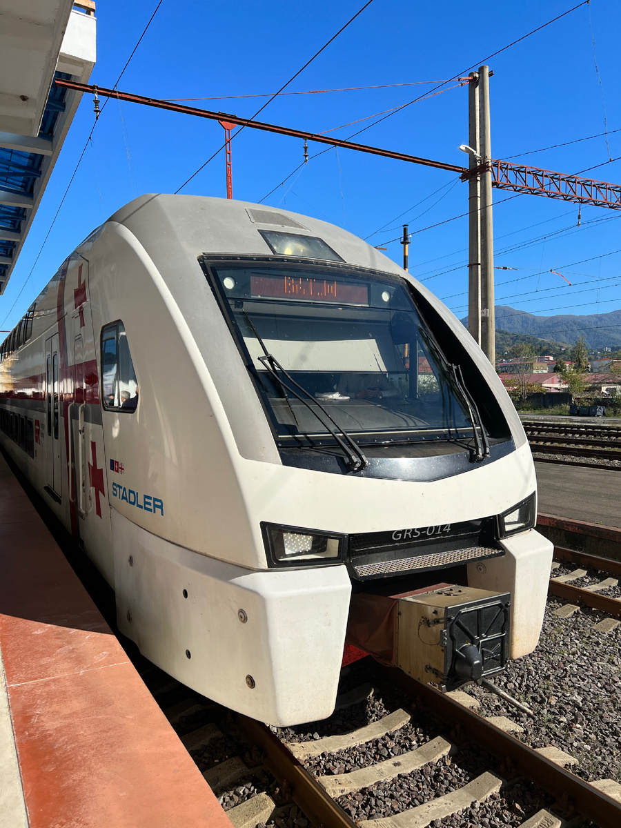 Двухэтажный поезд модели Stadler Kiss 