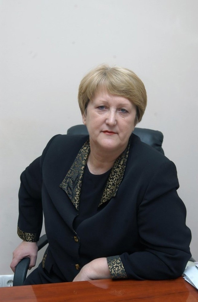    75-летний юбилей сегодня отмечает известный югорский журналист Валентина Патранова