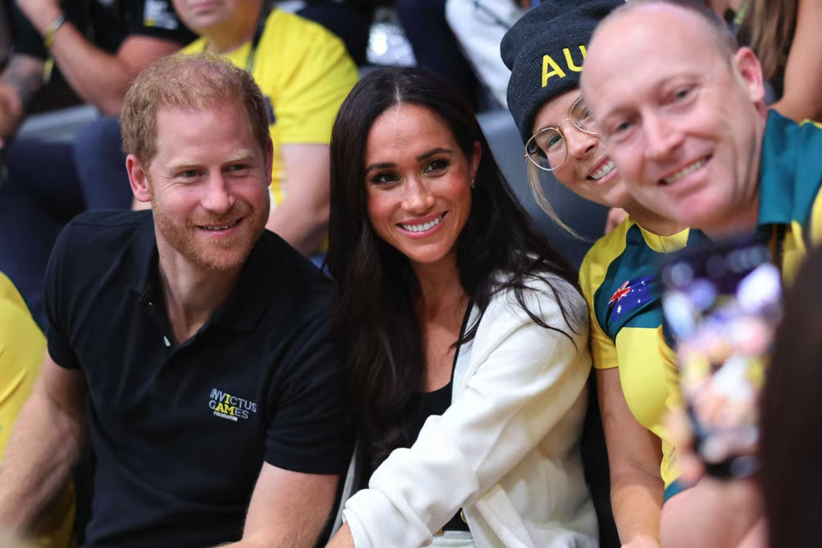 Скриншот из видео YouTube-канала blushsupreme