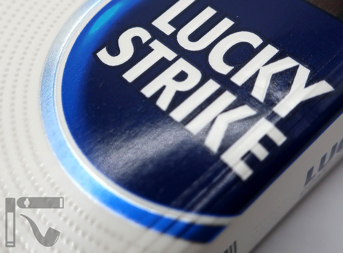 Сигареты Lucky Strike Compact Bright. Фото: © канал "Уголок Курильщика"