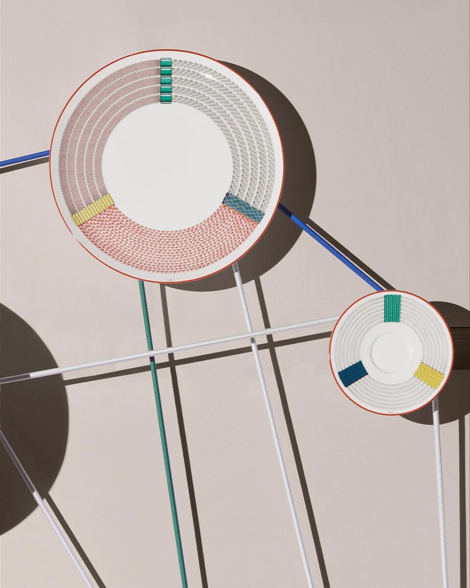 Hermès, коллекция The Tressages Equestres (конные тренировки).