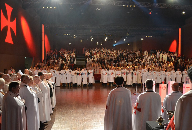 Фото с сайта: lenta.ru                            «Приорат России Всемирного Ордена Тамплиеров»