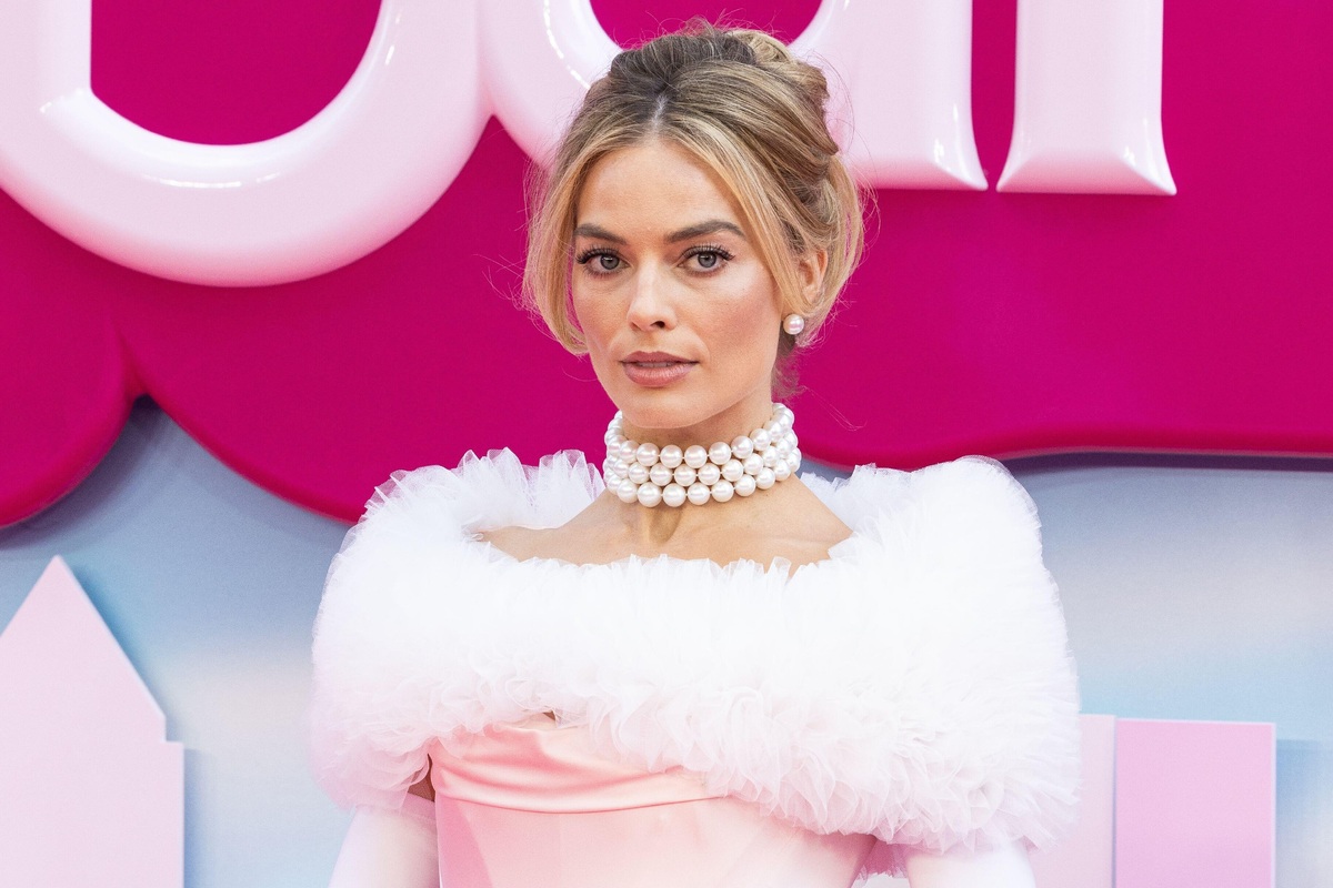     Только две женщины: стали известны имена и гонорары самых высокооплачиваемых актёров Голливуда