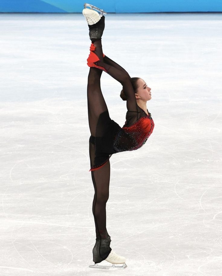 Камила Валиева