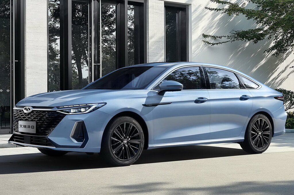 Новый Cherry Arrizo 8