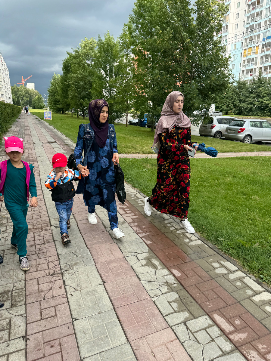 Будничная картинка города.
