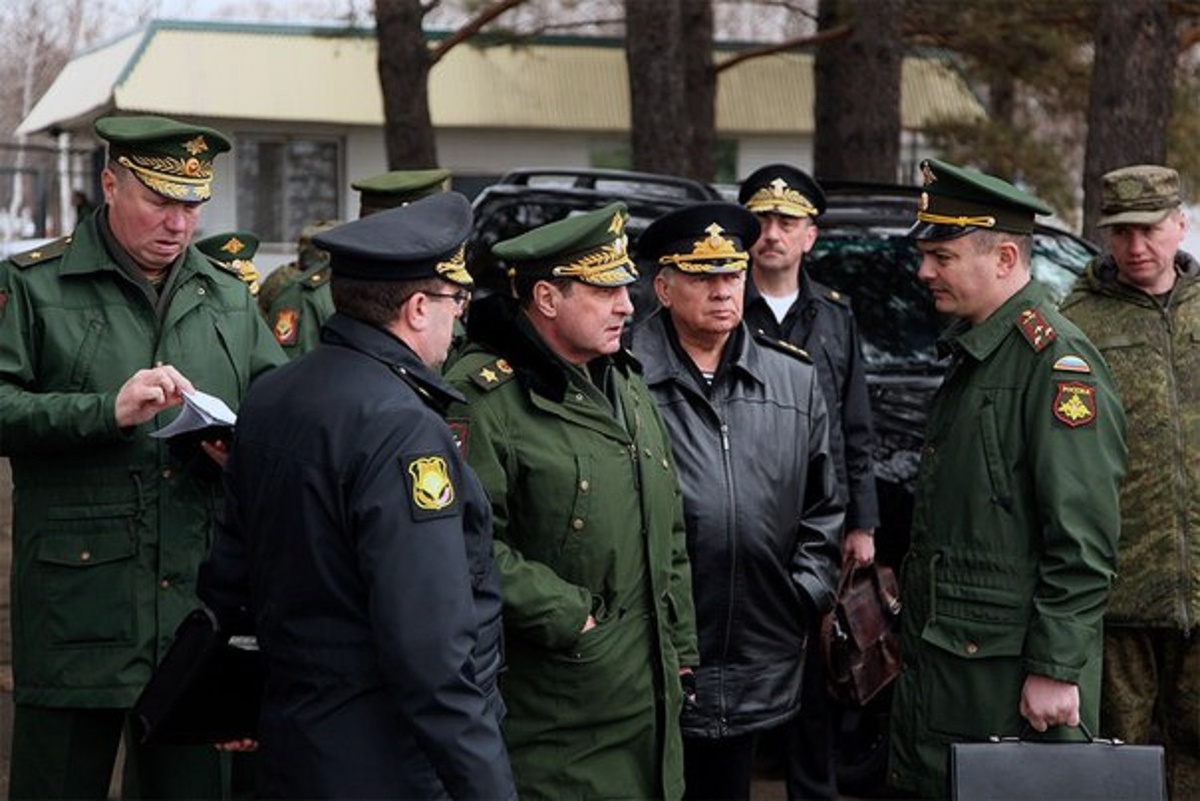 Булгаков и "полчек из деревни". Фото из сети.