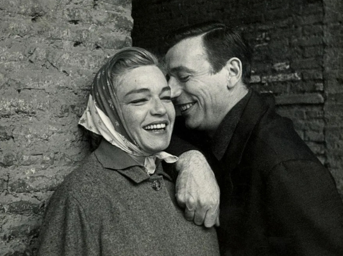 Чтобы иметь право называться женой Монтана, Симона вытерпела многое. А ведь именно она слепила из Ива личность: научила его читать хорошие книги и вести себя в высшем обществе. Фото: PInterest