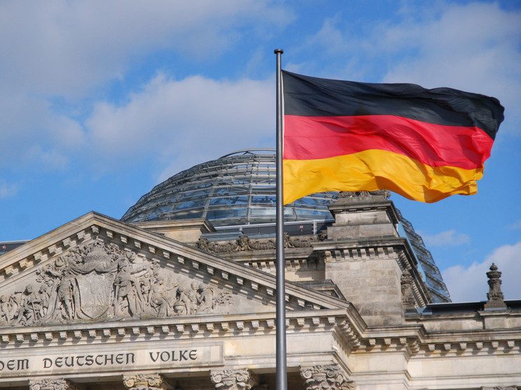 Немецкий политик: Берлин видит, что Киев не победит РФ, поэтому сокращает помощь