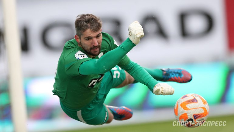    Александр Довбня.Александр Федоров