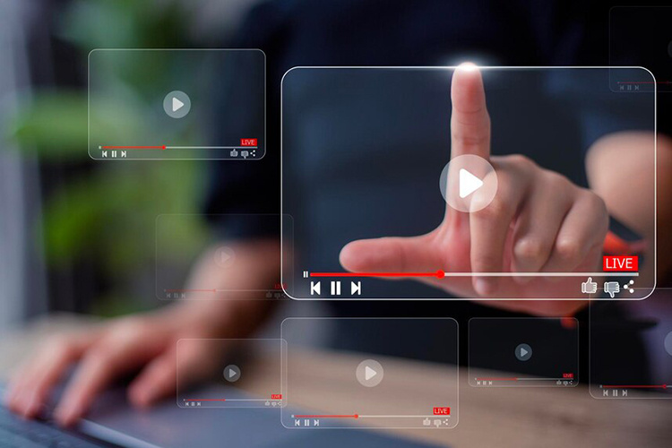    YouTube продолжит работу в России, просто будет загружать видео медленно.   
Фото: ru.freepik.com